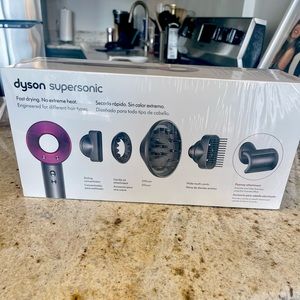 BRAND NEW Dyson Supersonic